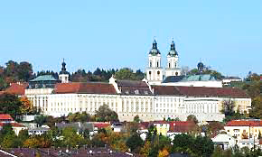 https://www.seniorenbund-bergheim.info/wp-content/uploads/2022/06/Seniorenbund-Bergheim_Reise_St-Florian_Pralinenwelt_1.jpg
